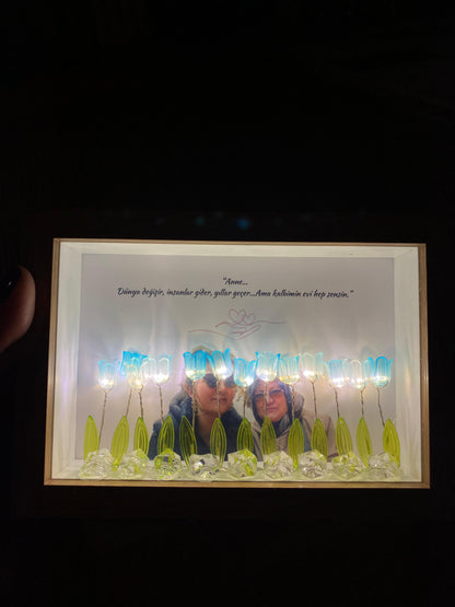 Kişiye Özel Fotoğraflı Laleli Çerçeve