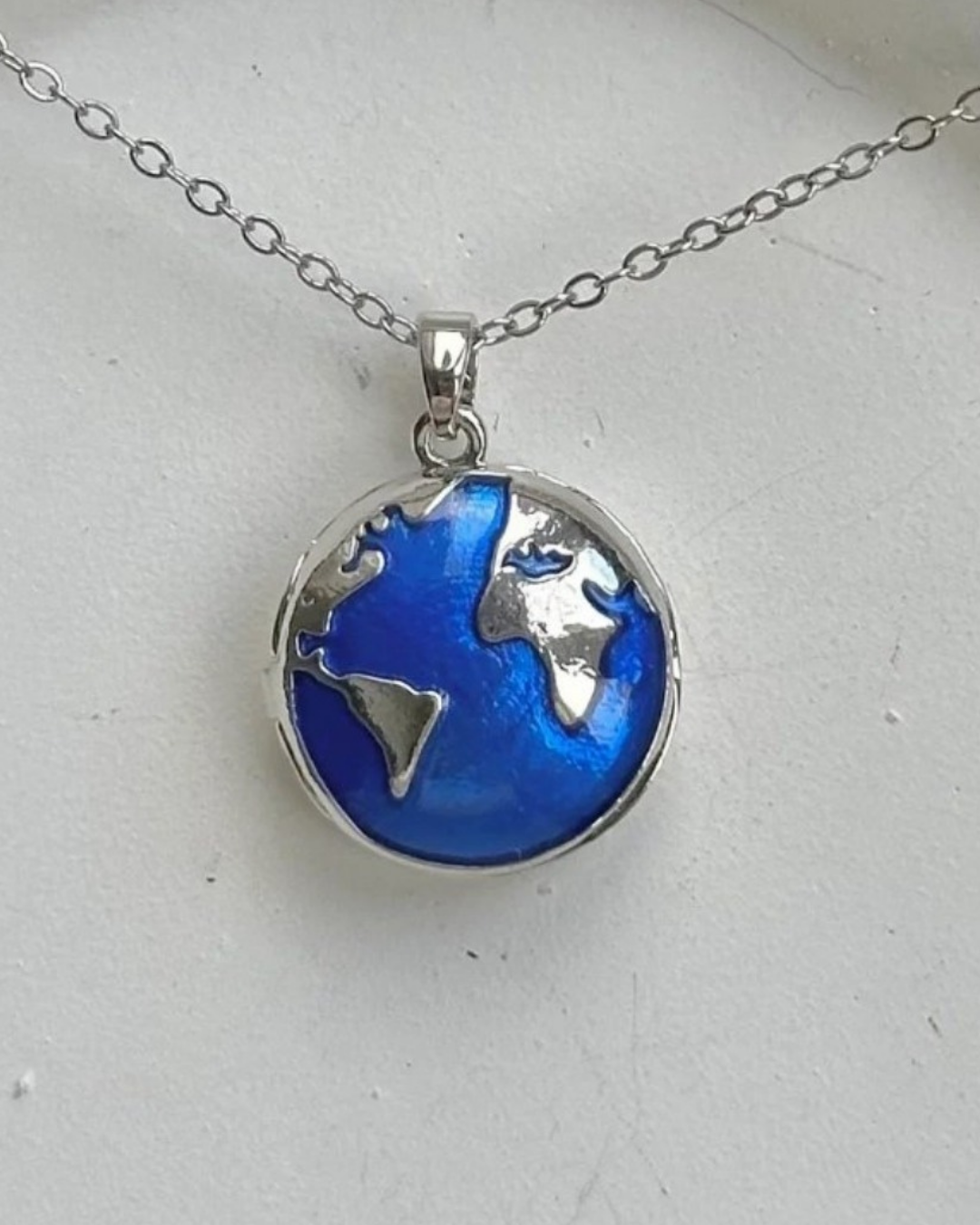 Kişiye Özel Dünya Kolye