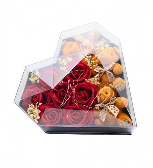 Güllü Ayıcıklı Prizma Buket