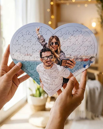 Kişiye Özel Resimli Fotoğraf Kalp Puzzle (120 Parça)